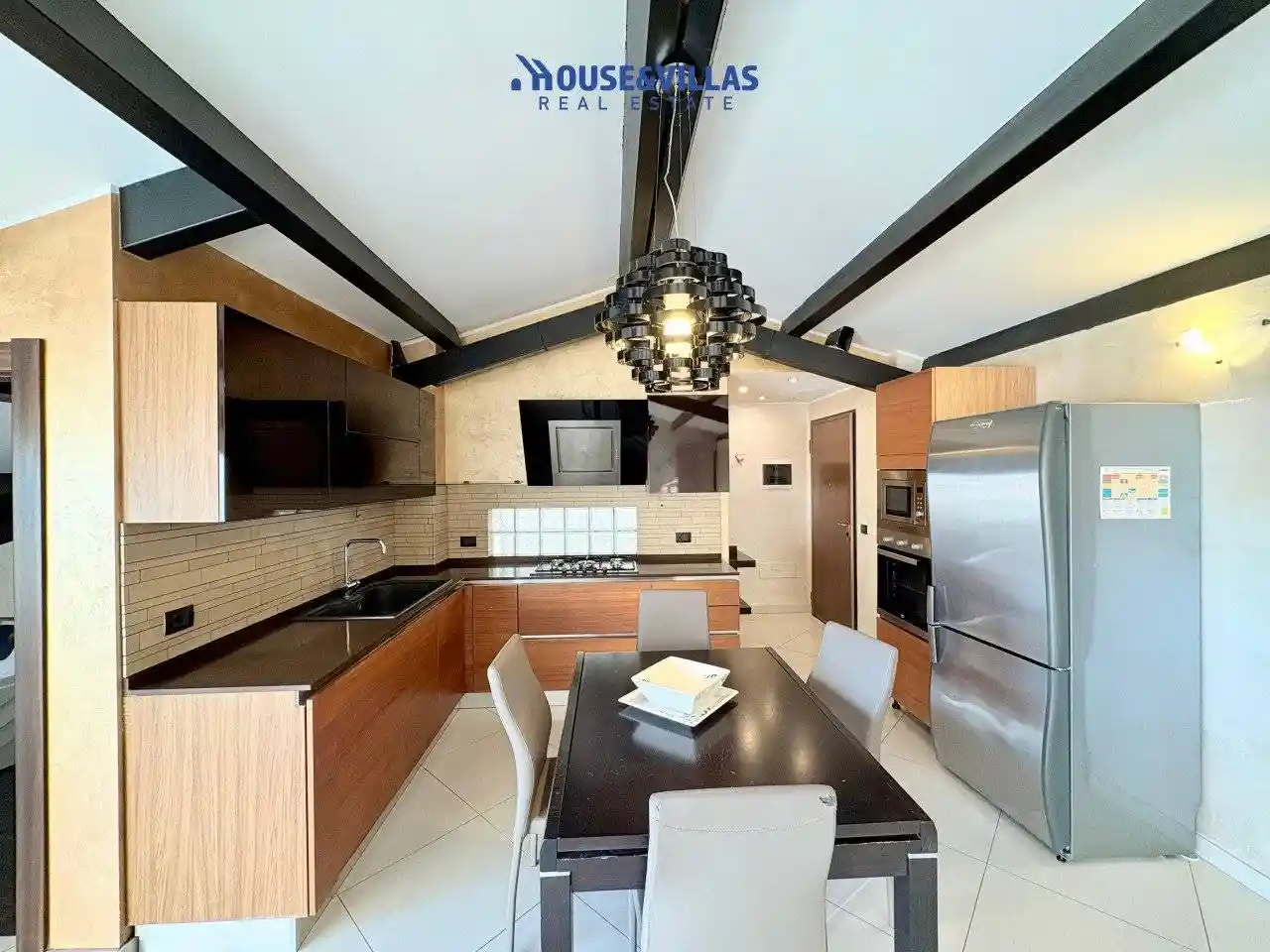 Attico - Mansarda in affitto a Avola