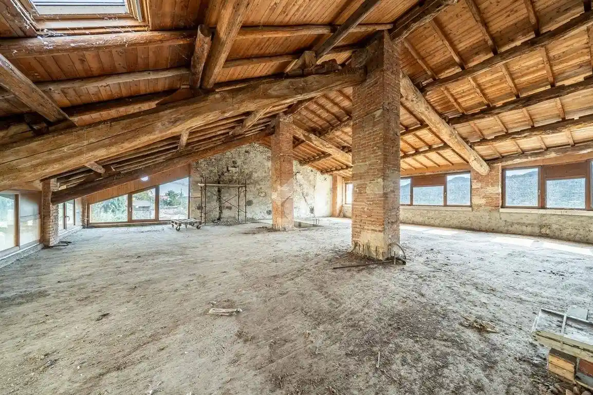 Casa indipendente in vendita a Montecchia di Crosara