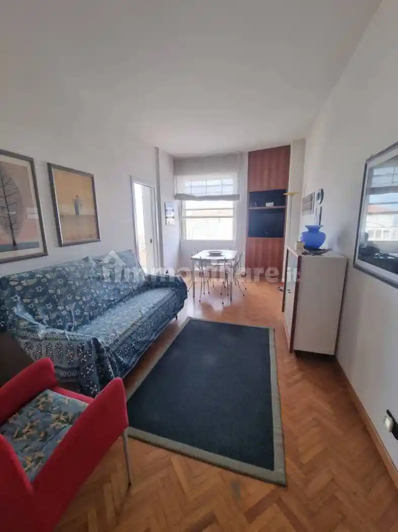 Appartamento in affitto a Viareggio