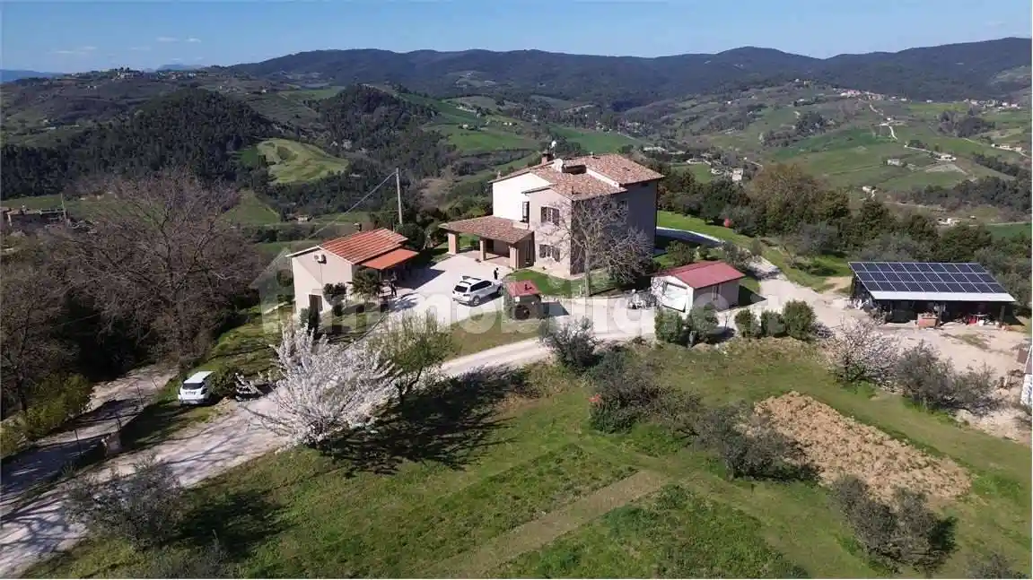 Villa in vendita a Collazzone