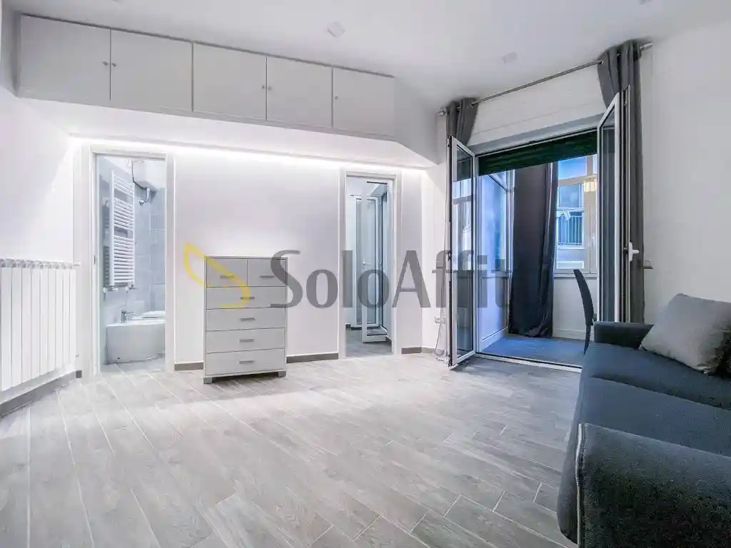 Appartamento in affitto a Napoli