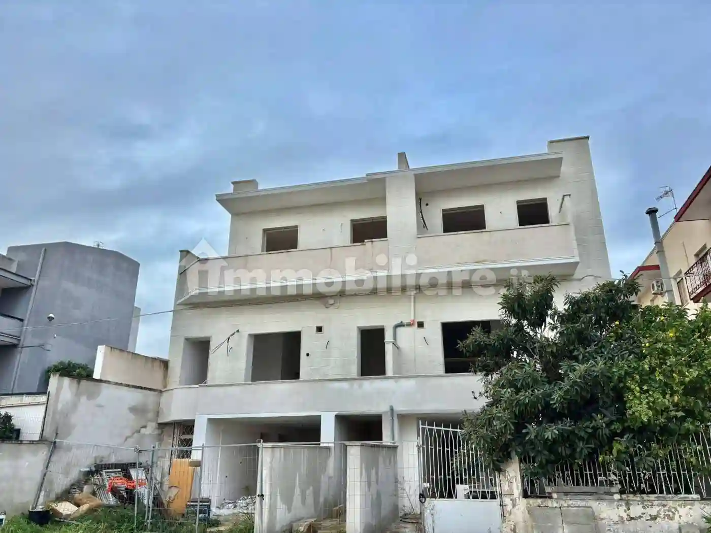 Palazzo - Edificio - foto 2