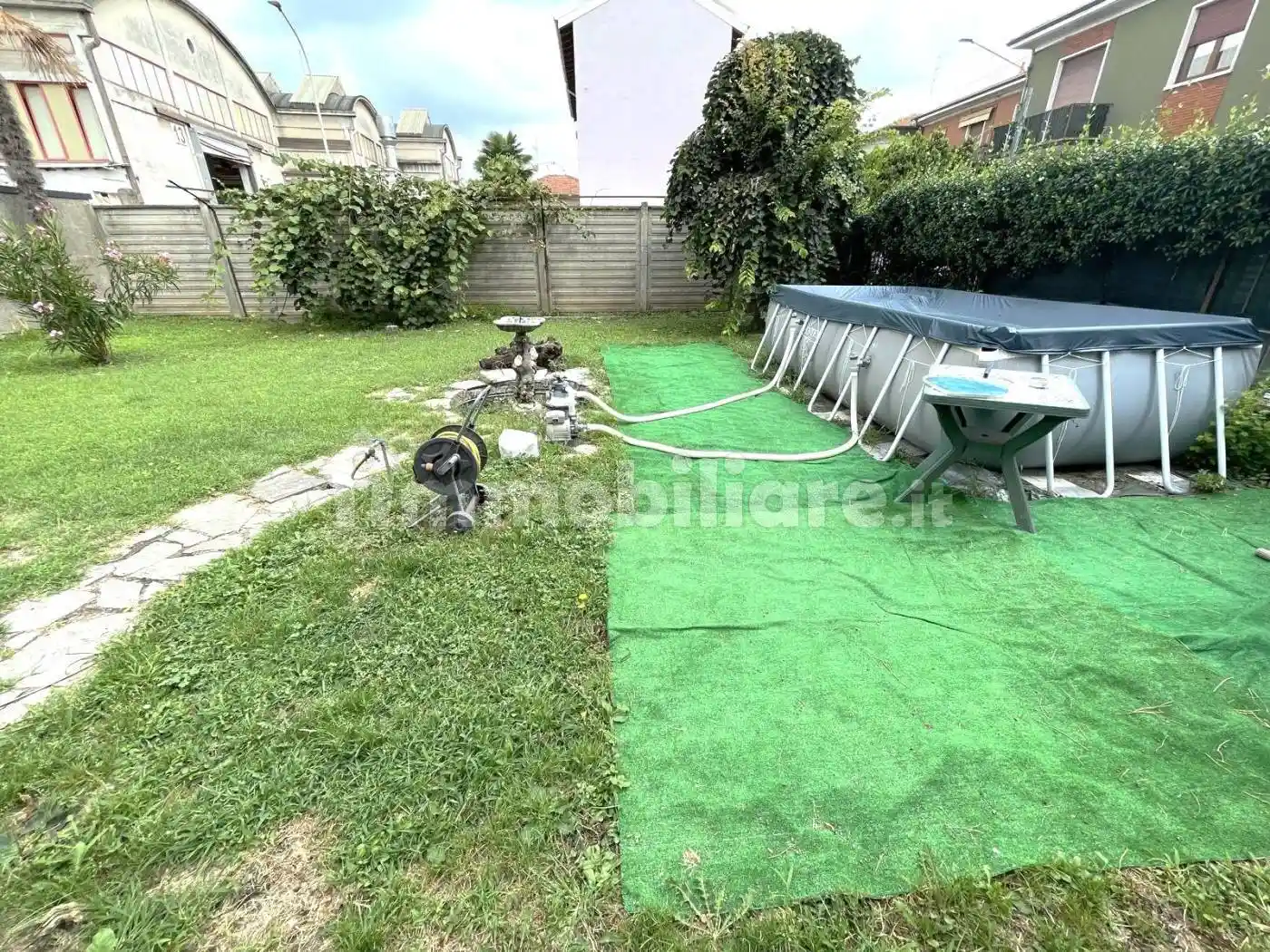 Villa in vendita a Legnano