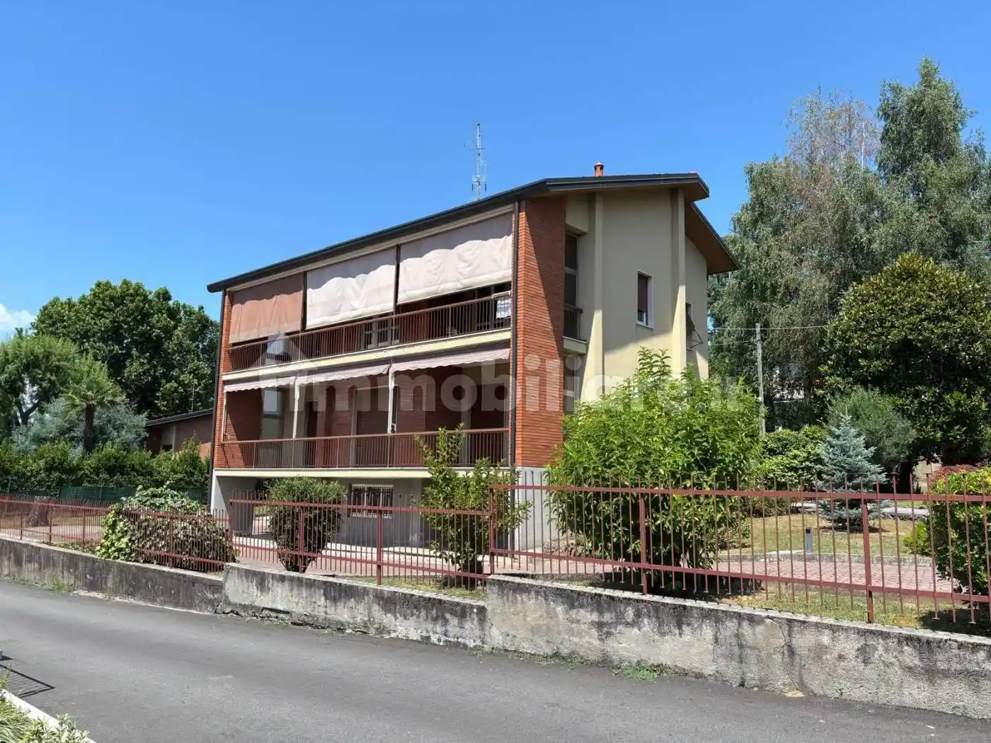 Appartamento in vendita a Morazzone