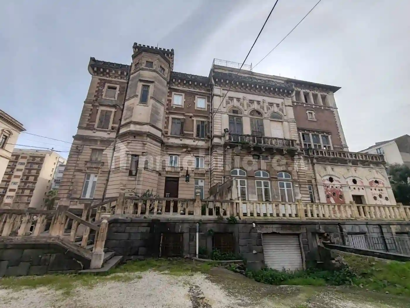 Palazzo - Edificio - foto 2