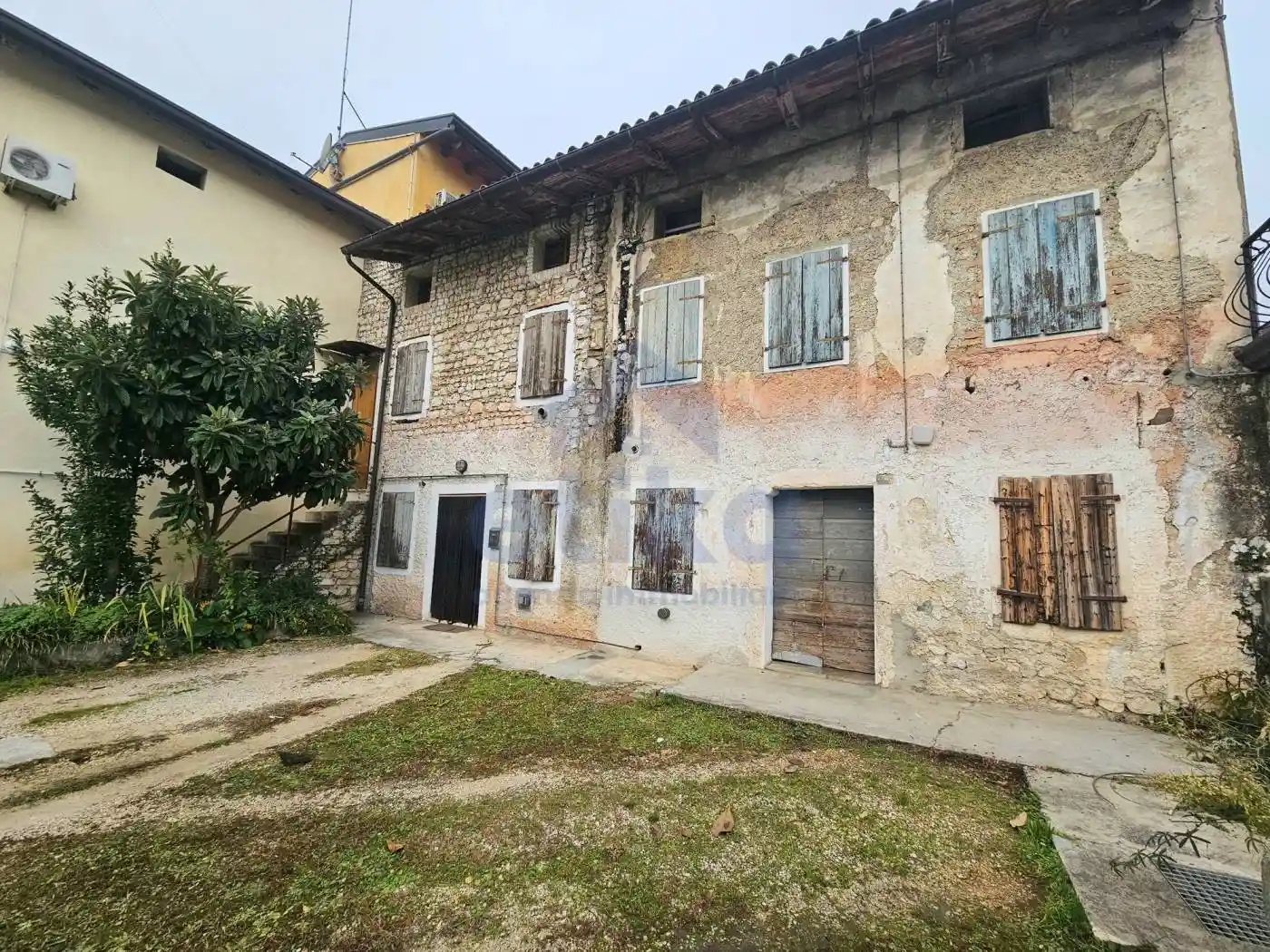 Rustico - Casale in vendita a Caneva