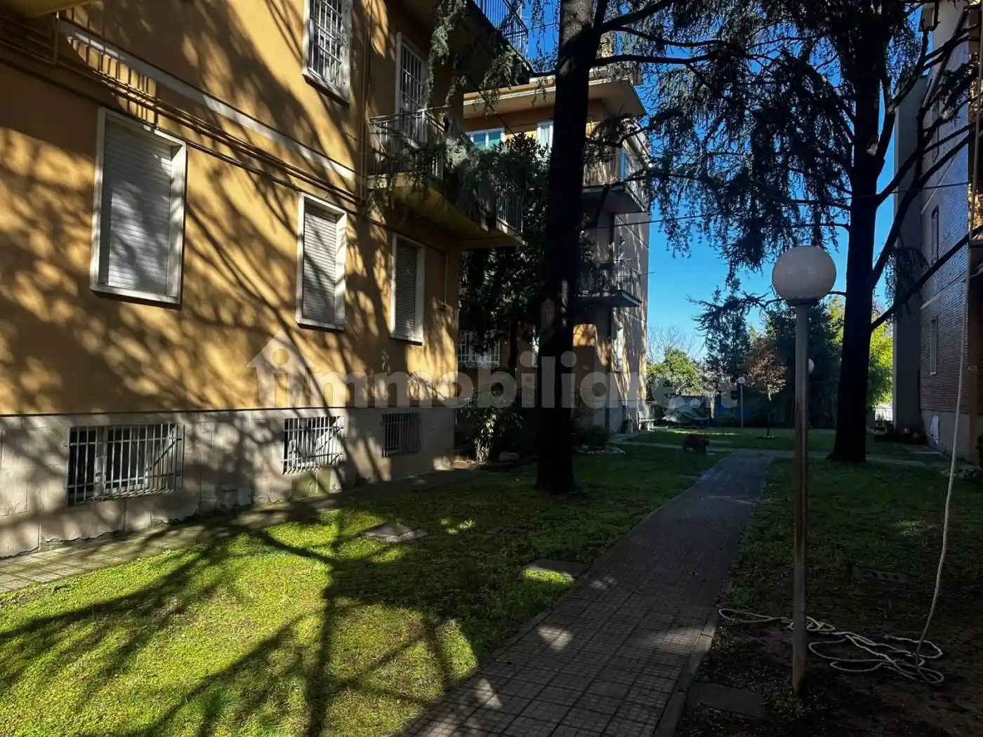 Appartamento in affitto a Bologna