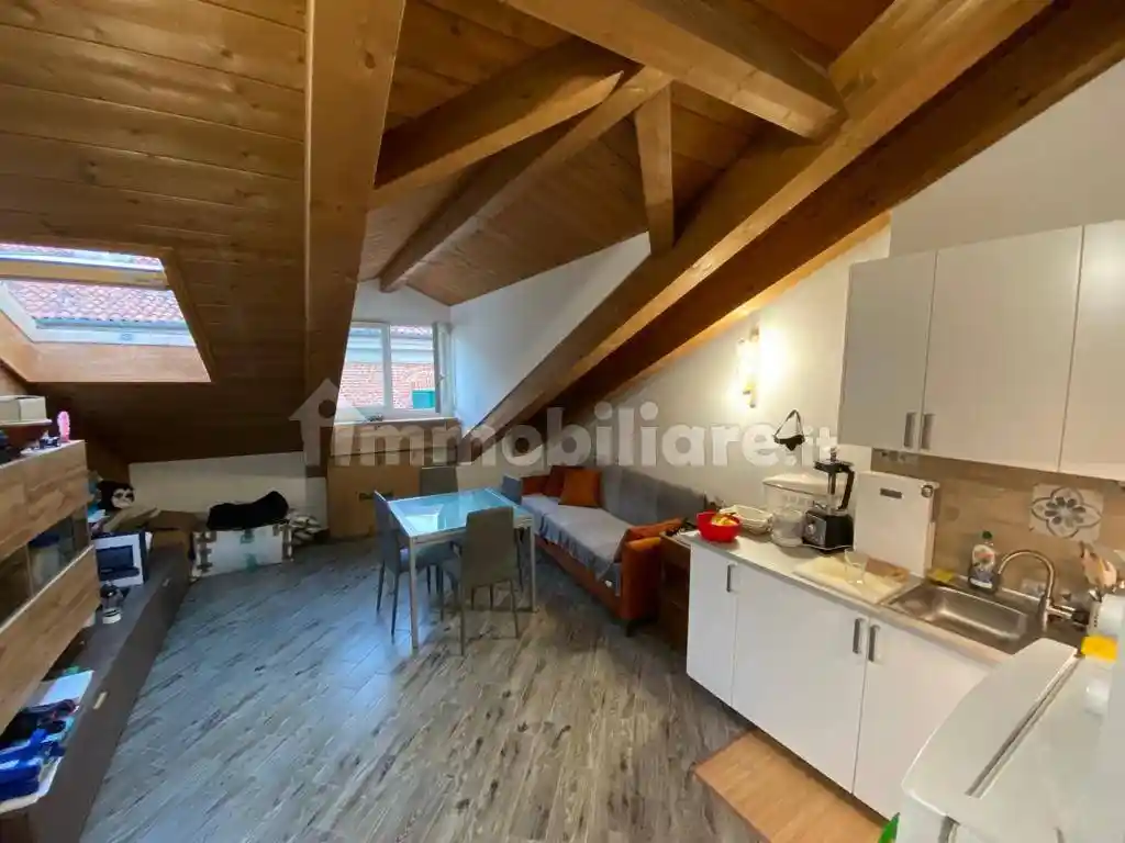 Appartamento in affitto a Chivasso