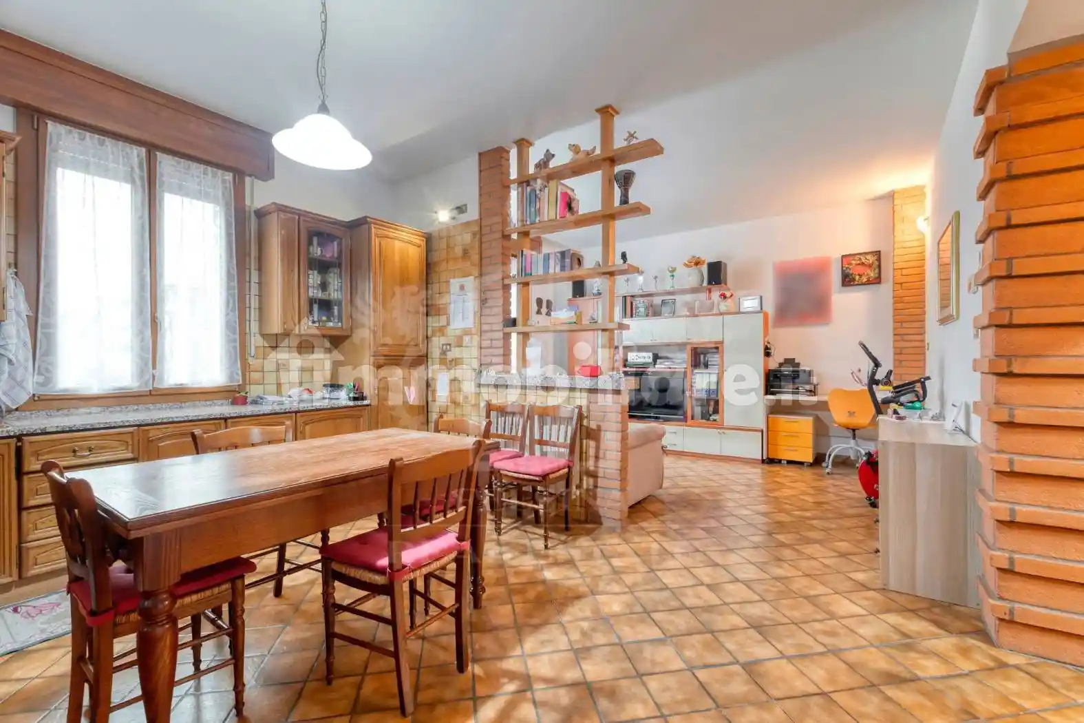 Appartamento in vendita a Casalecchio di Reno