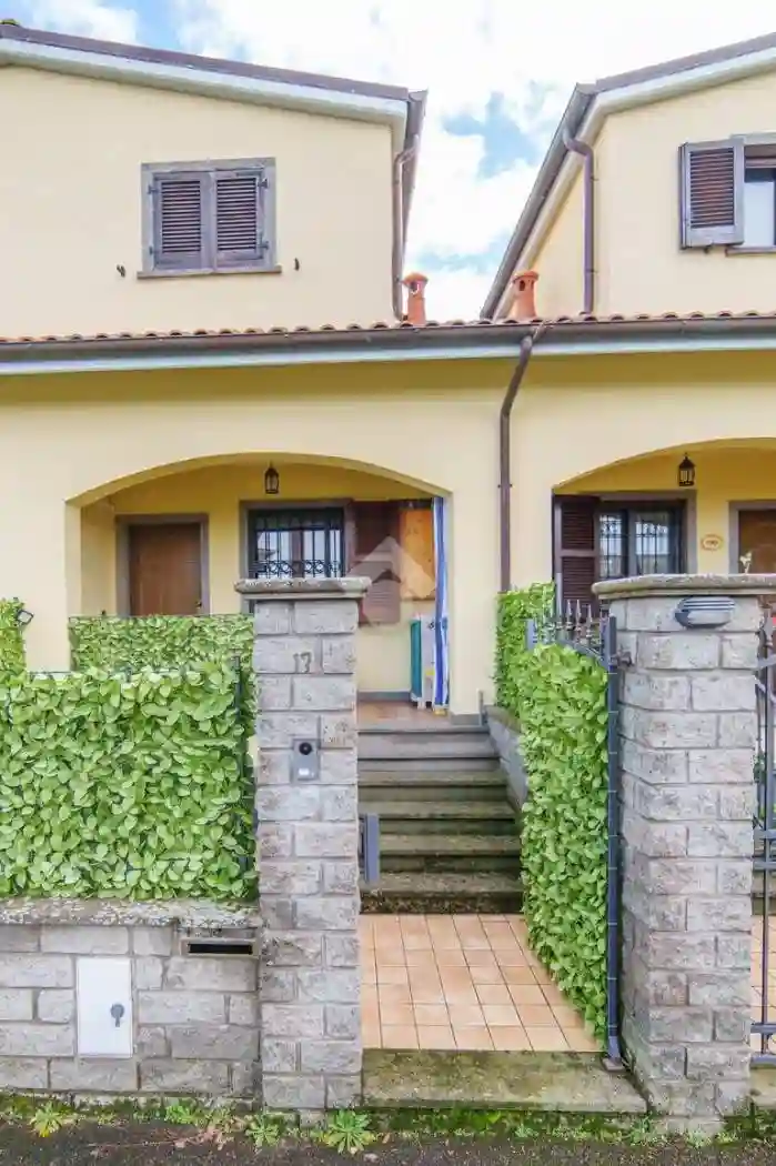 Villetta a schiera - foto 2