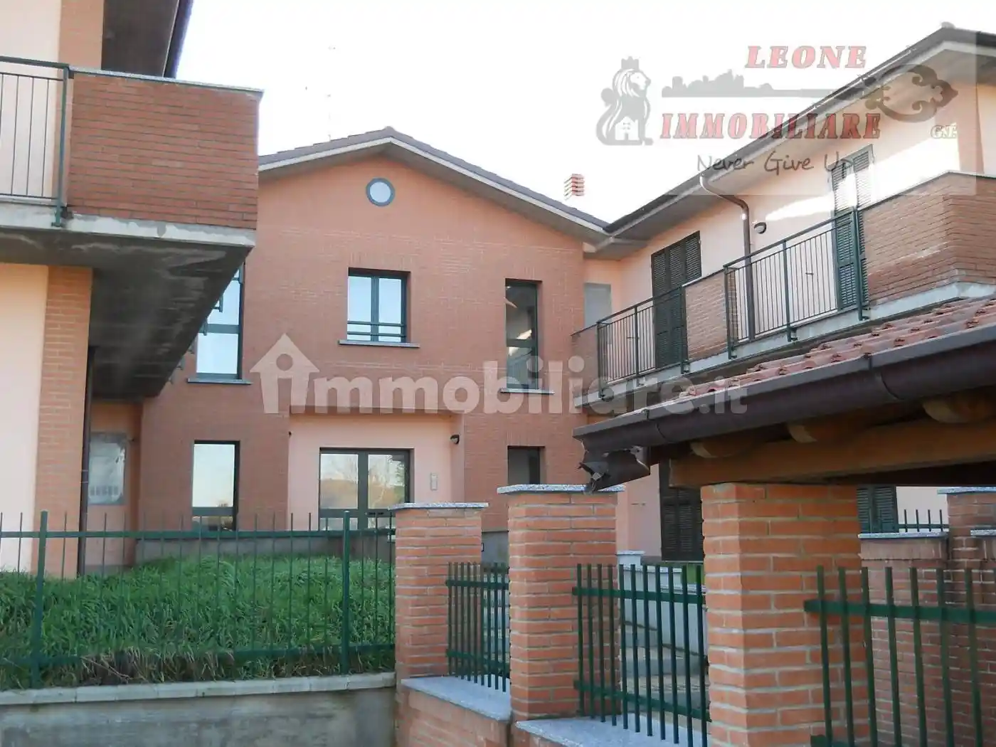 Appartamento in vendita a Lardirago