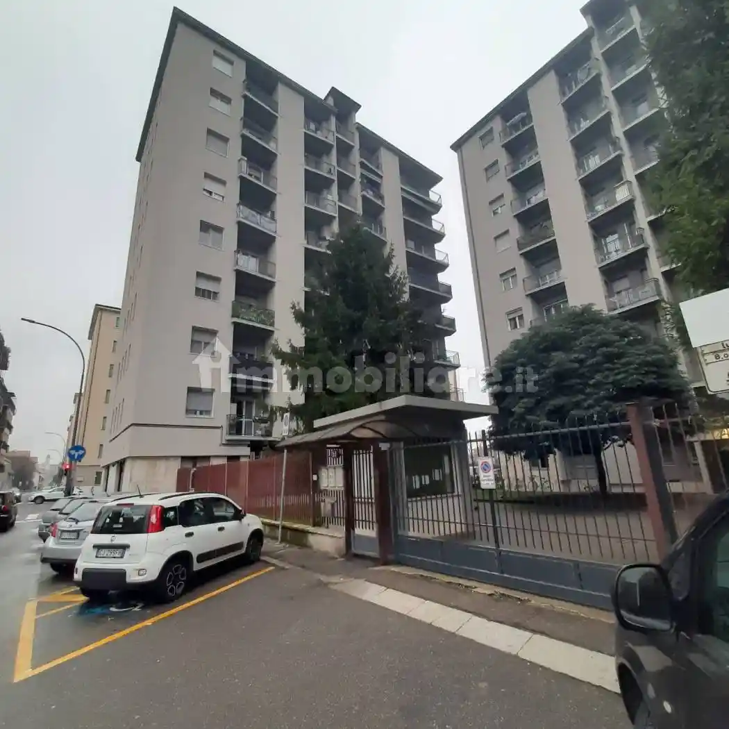 Appartamento in vendita a Corsico