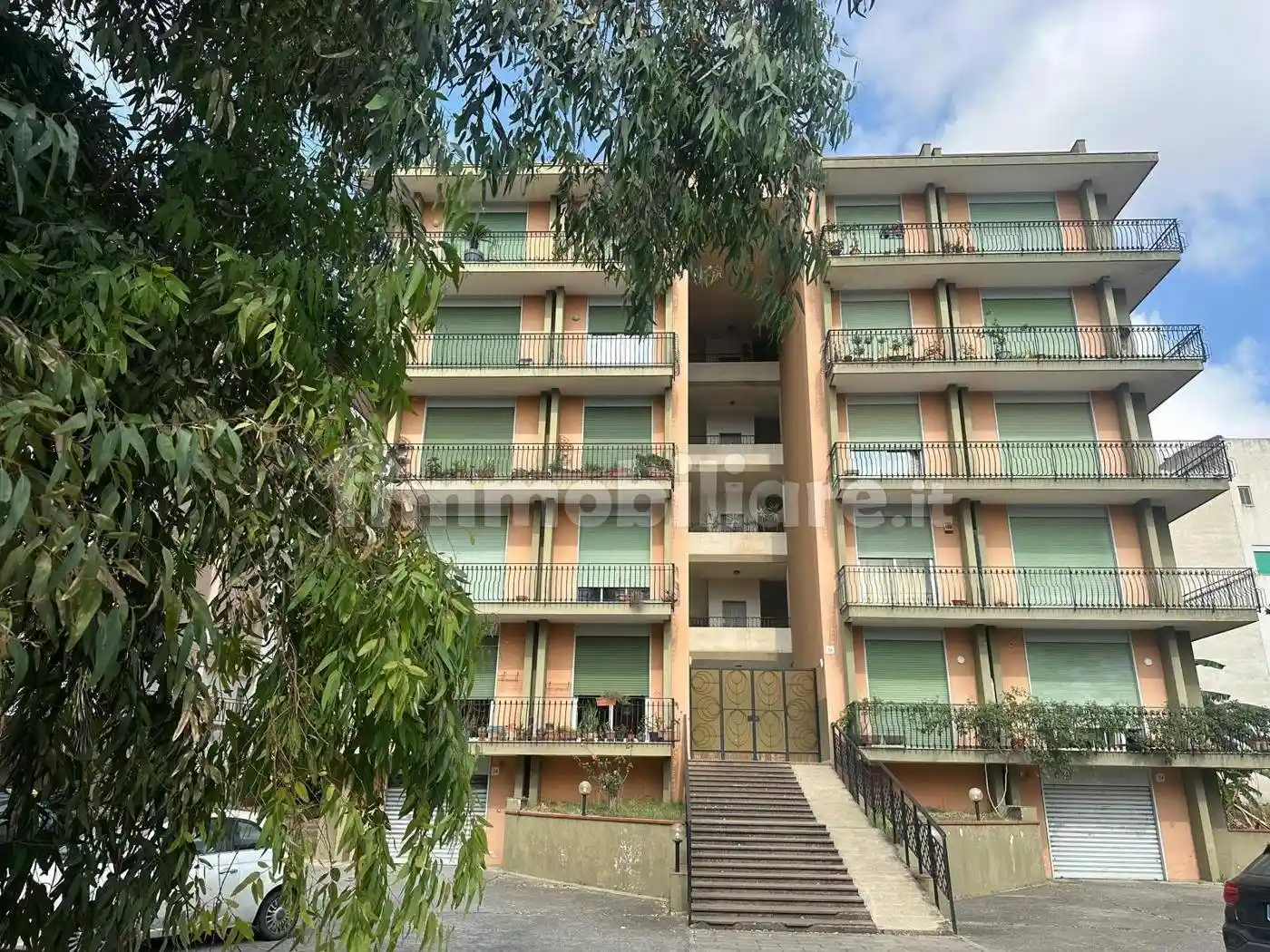 Appartamento in vendita a Barcellona Pozzo di Gotto