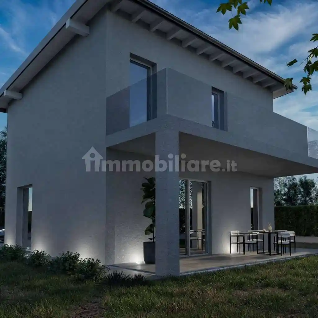 Villa in vendita a Molteno