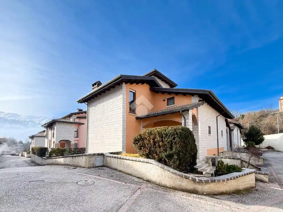 Villetta a schiera in vendita a L'Aquila