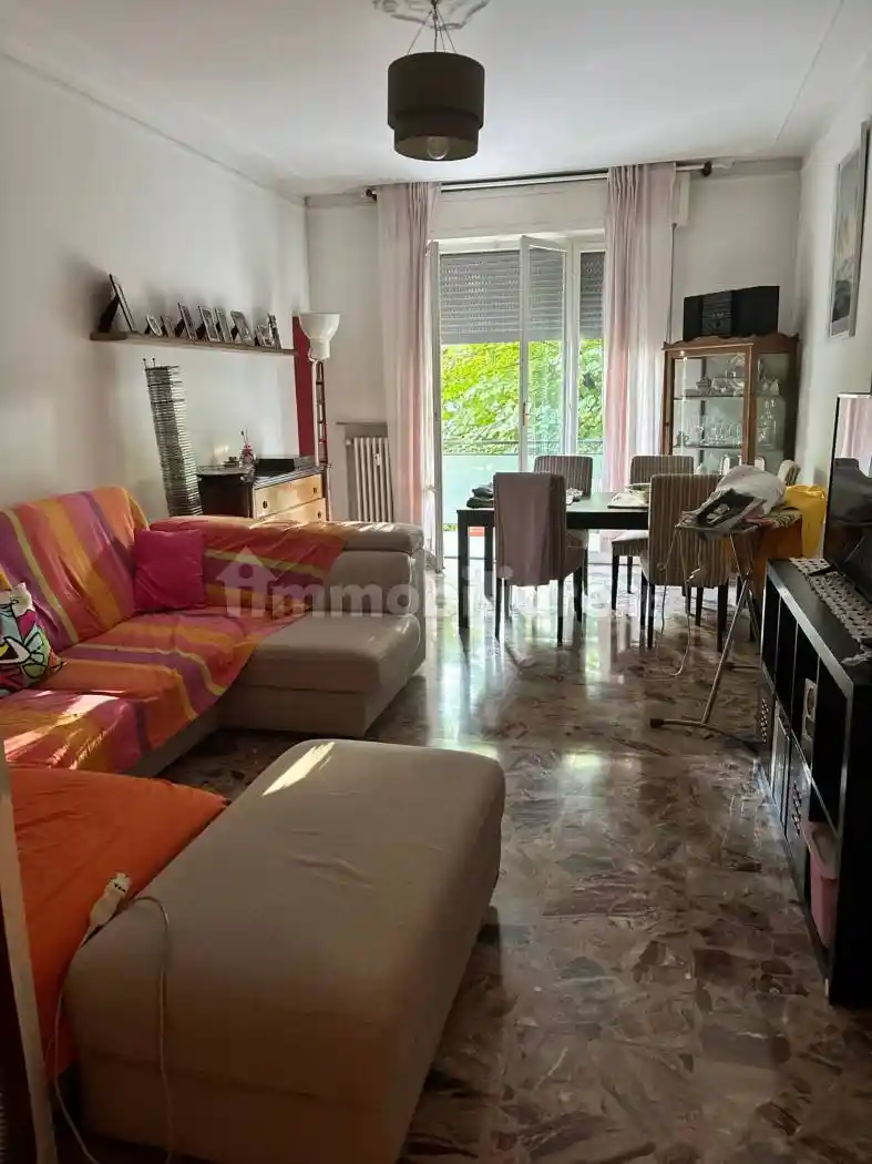 Appartamento in vendita a Parma