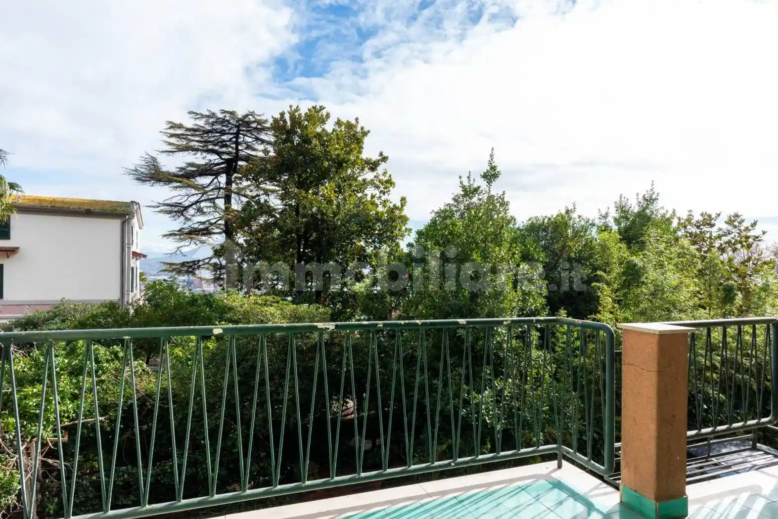 Appartamento in vendita a Napoli