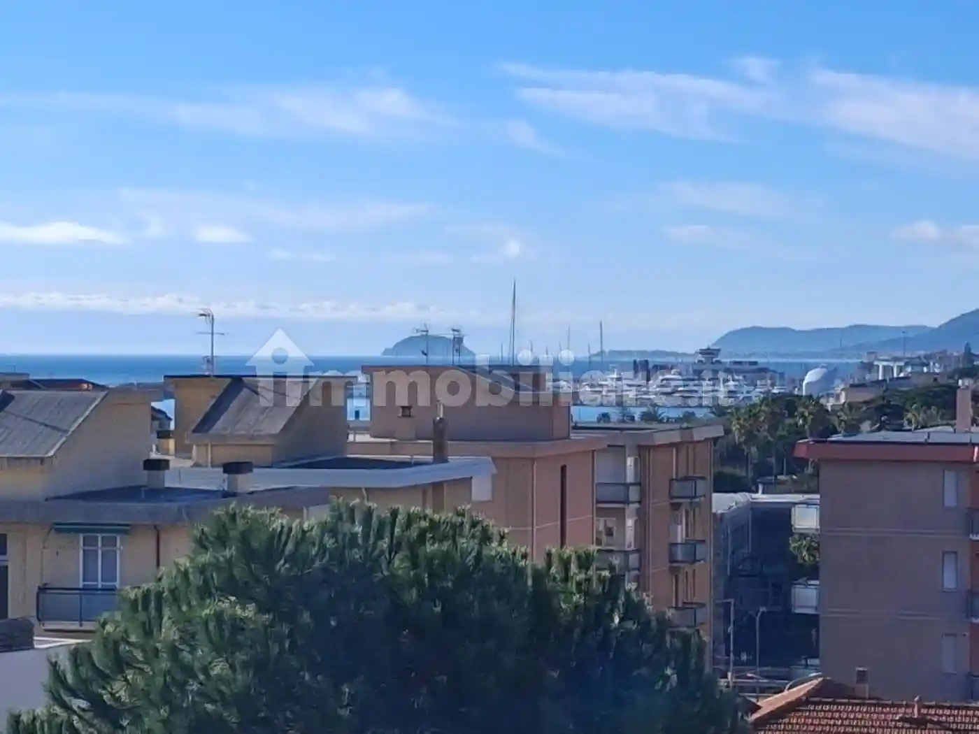 Appartamento in vendita a Pietra Ligure