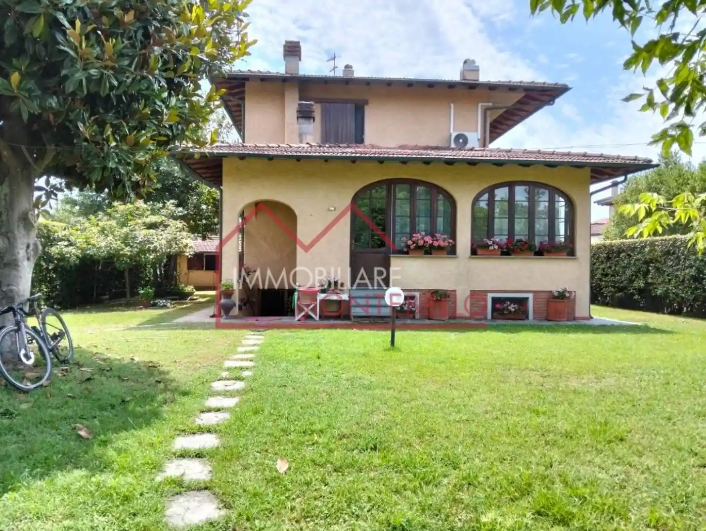 Villa in vendita a Forte dei Marmi