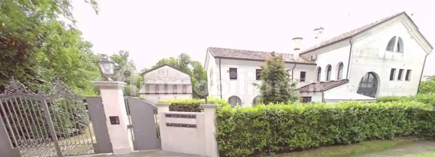 Appartamento in vendita a Paese