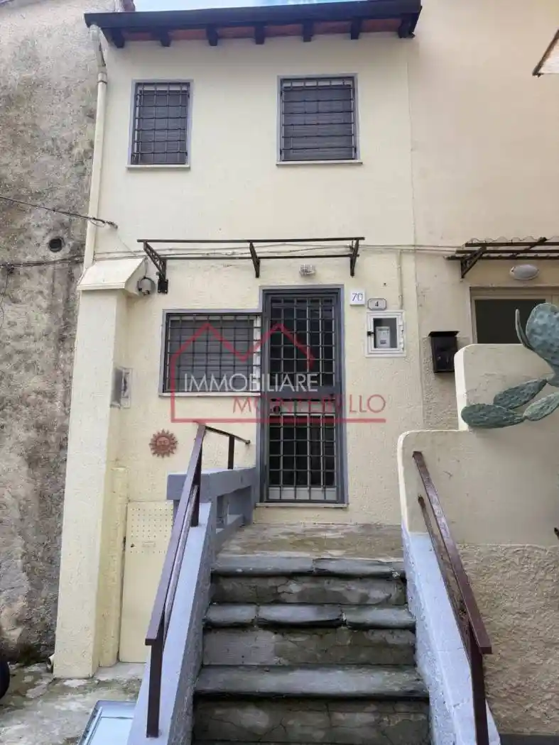Casa indipendente in vendita a Camaiore