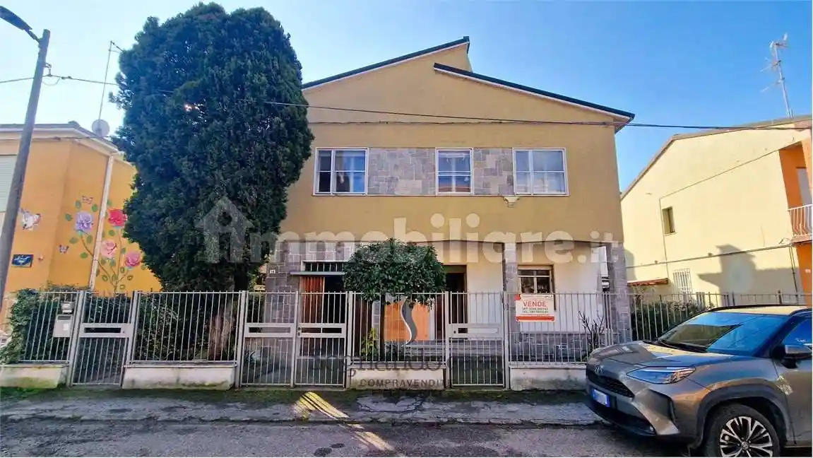 Casa indipendente in vendita a Ravenna