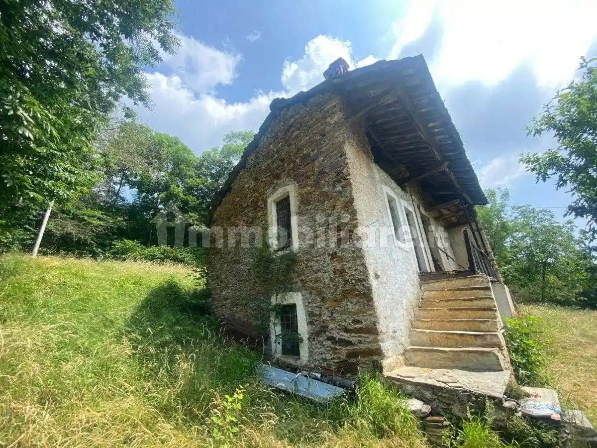 Rustico - Casale in vendita a Rueglio