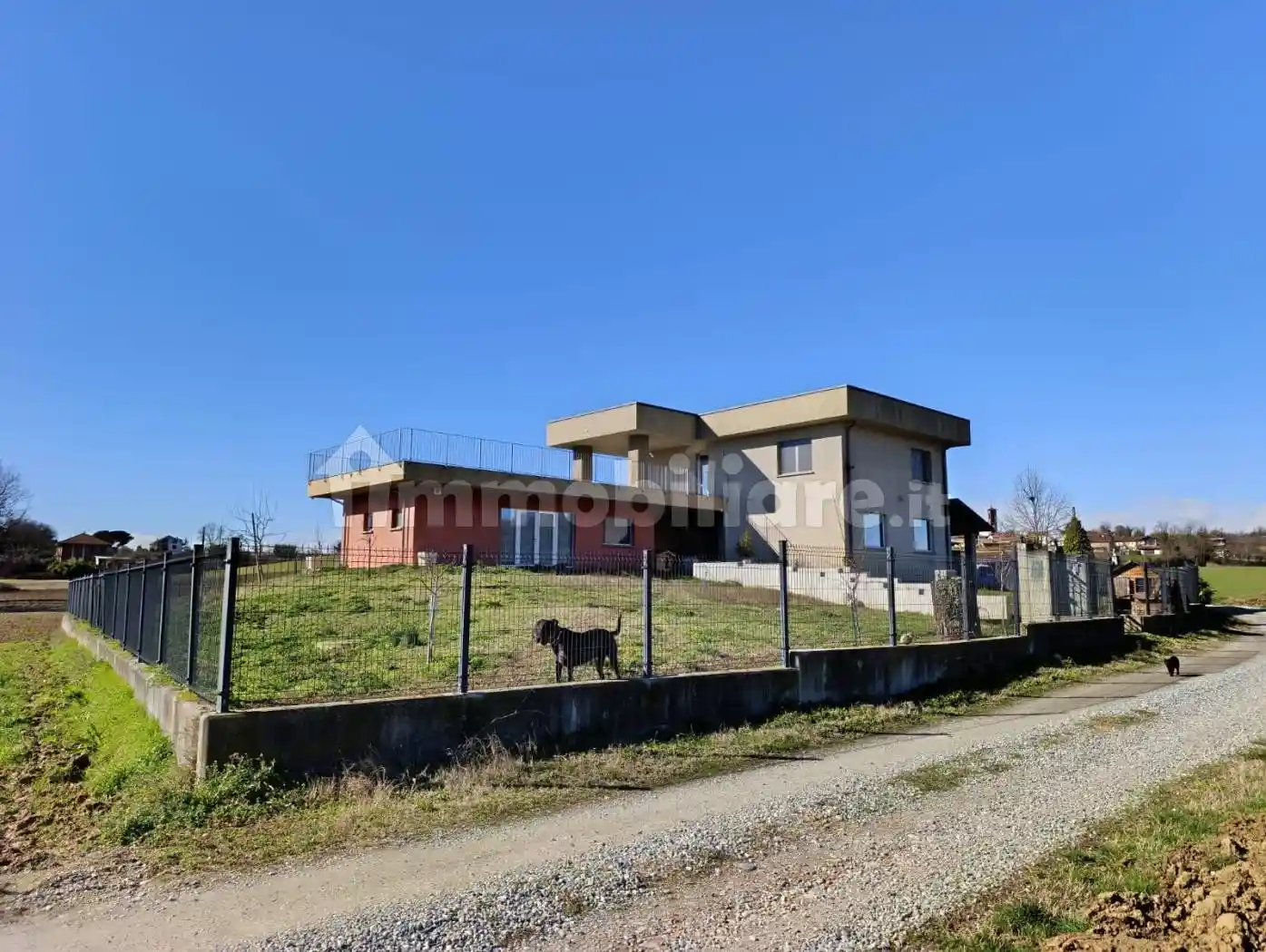 Villa in vendita a Mombello di Torino