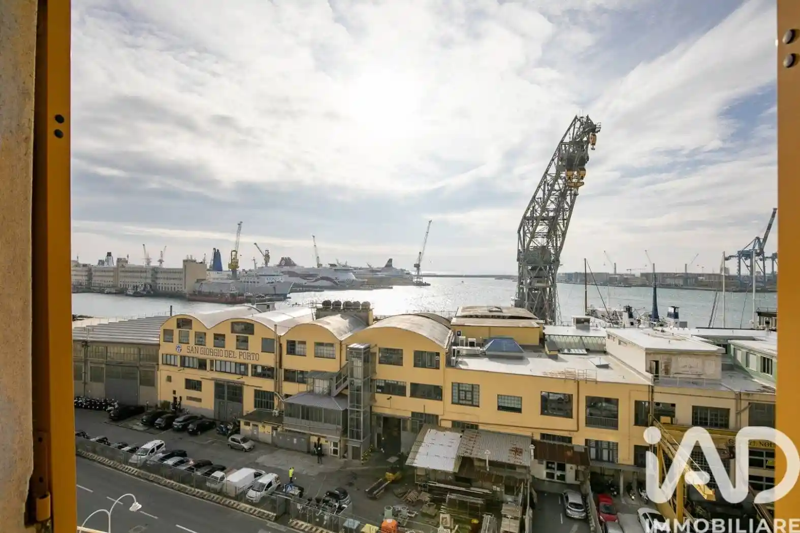 Appartamento in vendita a Genova