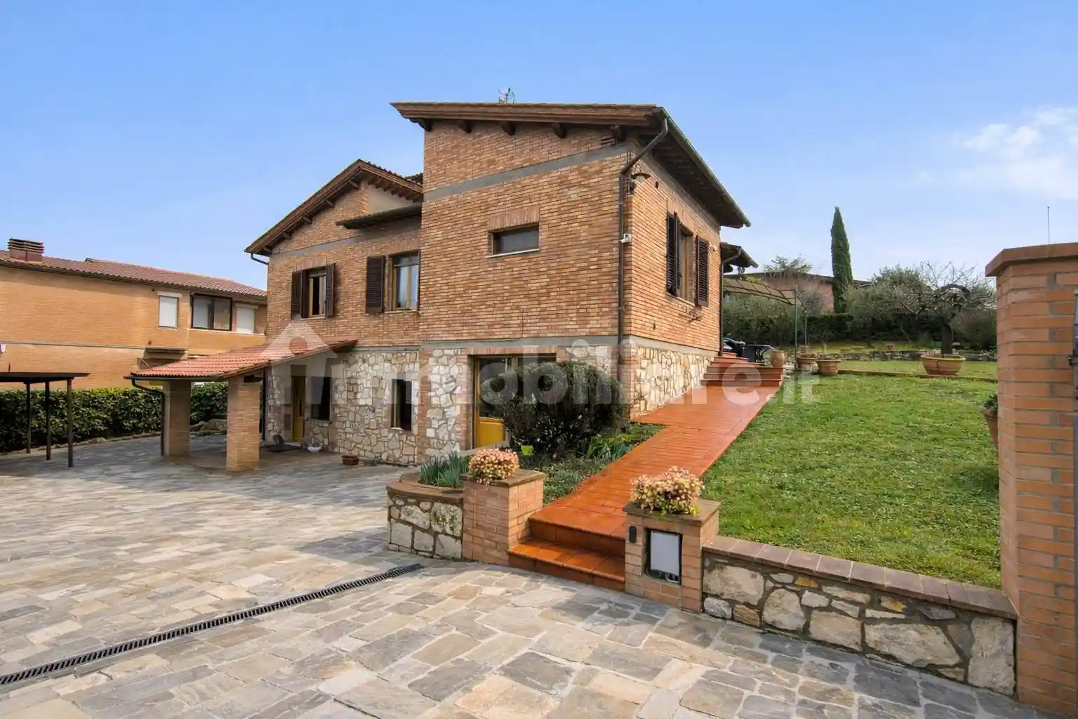 Villa in vendita a Monteriggioni