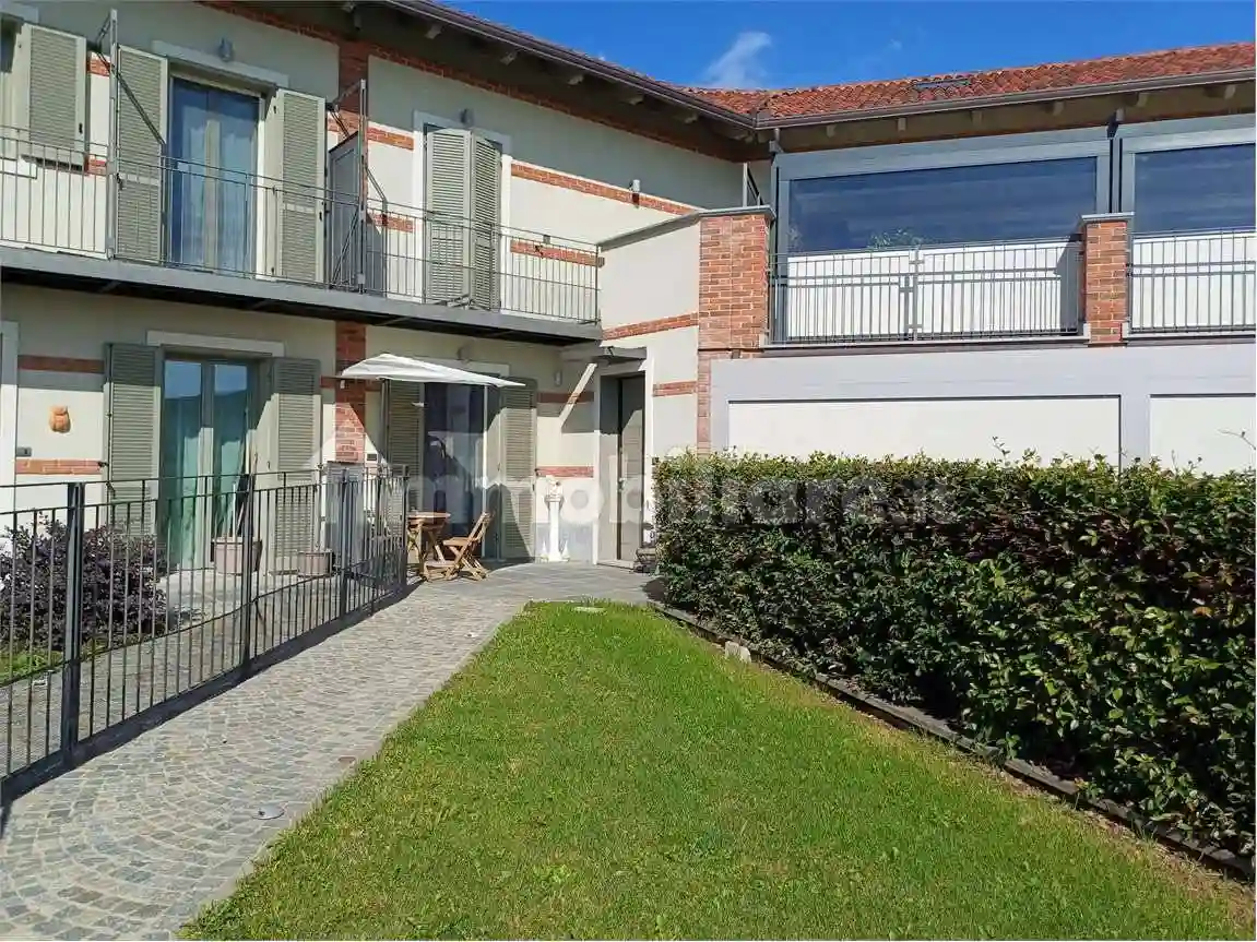 Villetta a schiera - foto 2