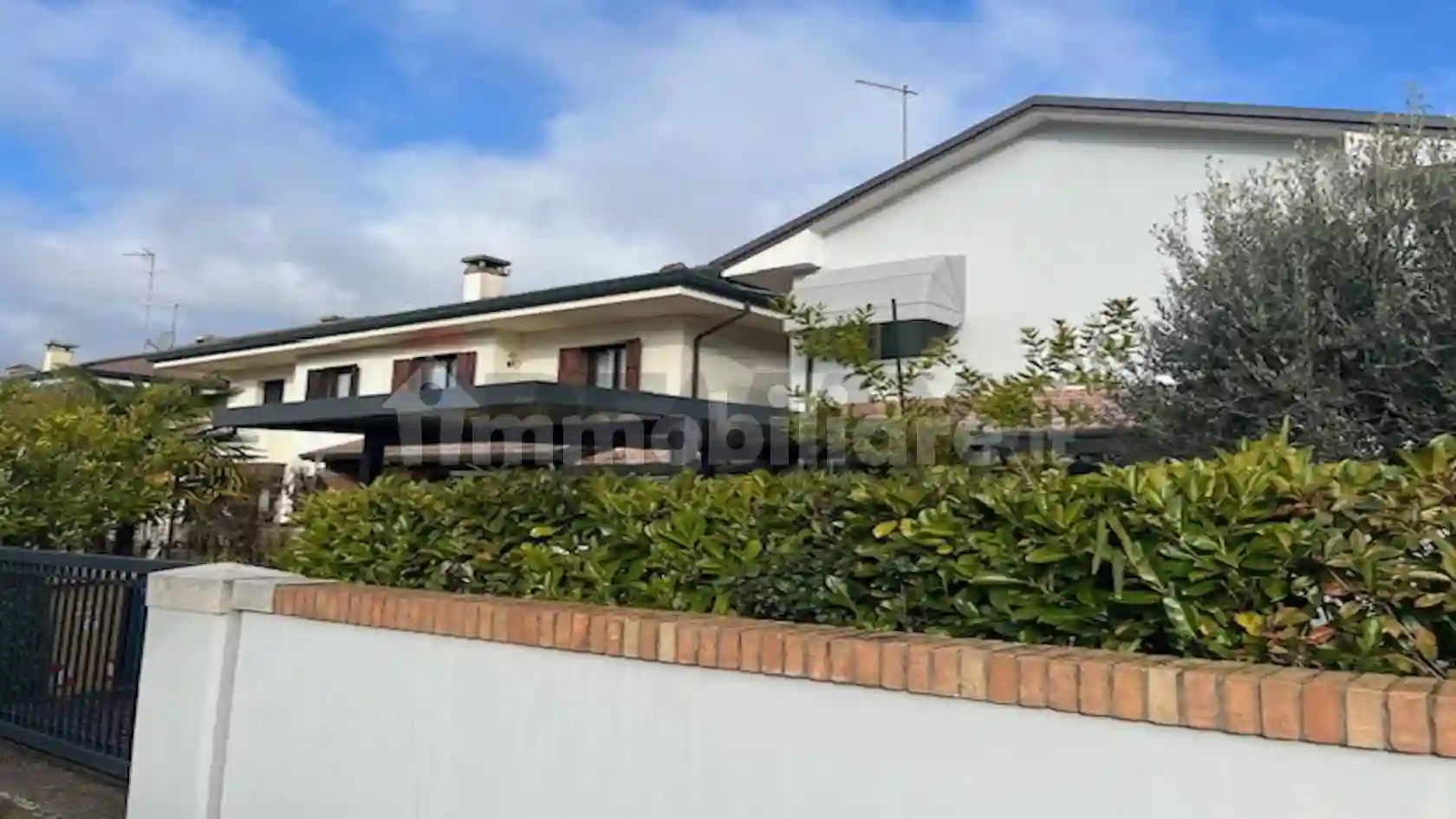 Villetta a schiera - foto 2