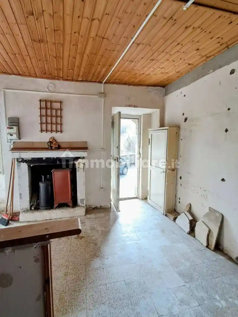 Appartamento in vendita a Bassano Romano