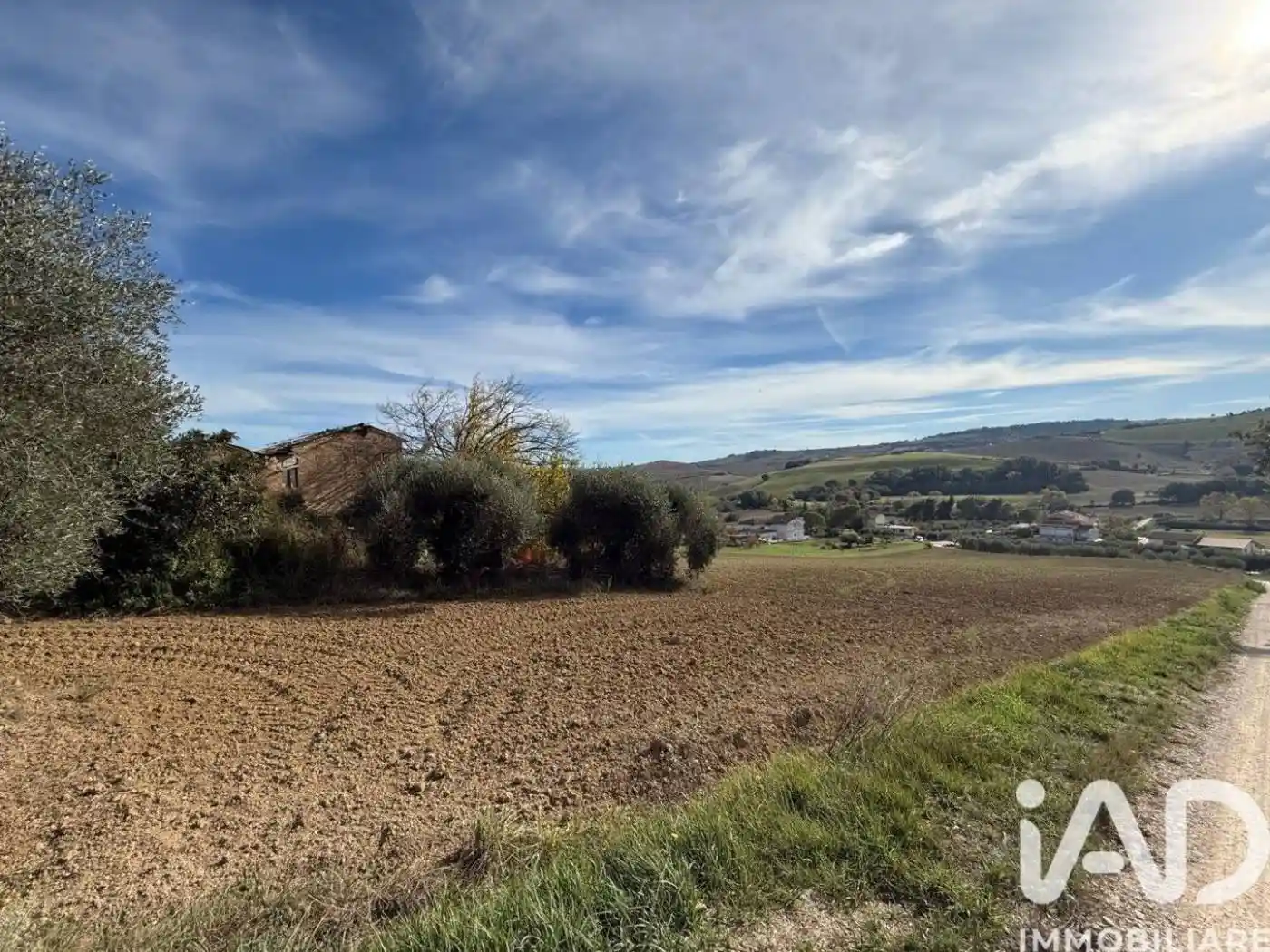 Rustico - Casale in vendita a Fermo