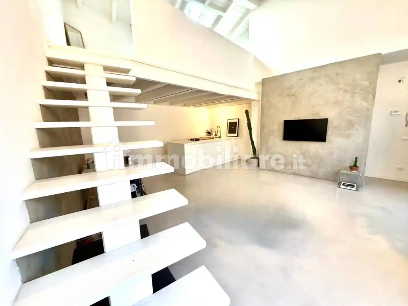 Appartamento in vendita a Lurate Caccivio