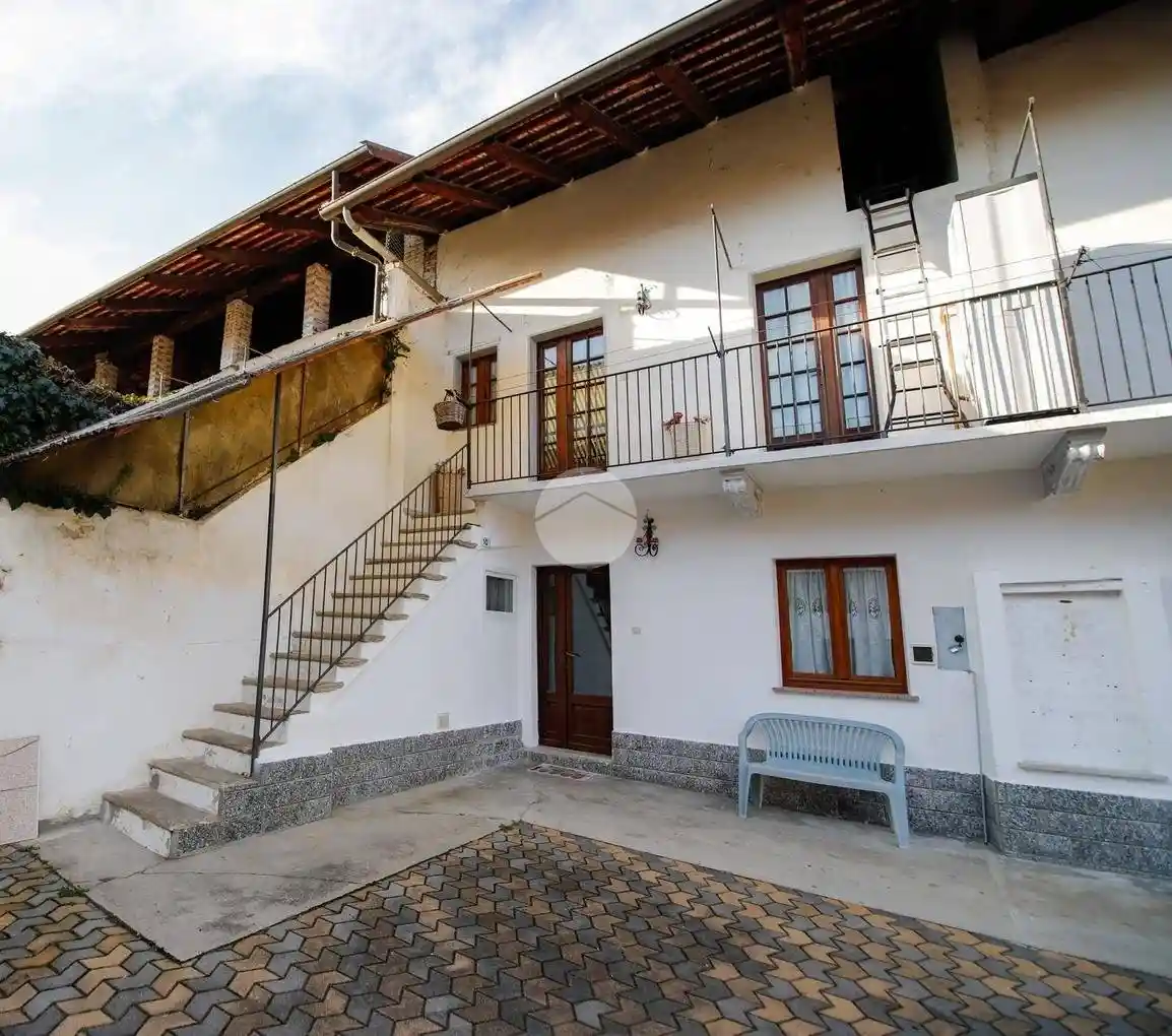Casa indipendente in vendita a Rivarolo Canavese