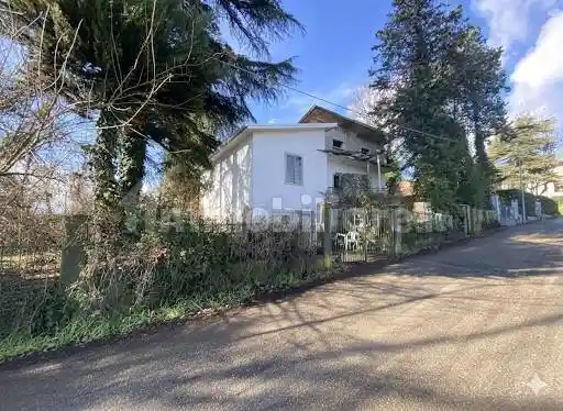 Villa in vendita a Sasso Marconi