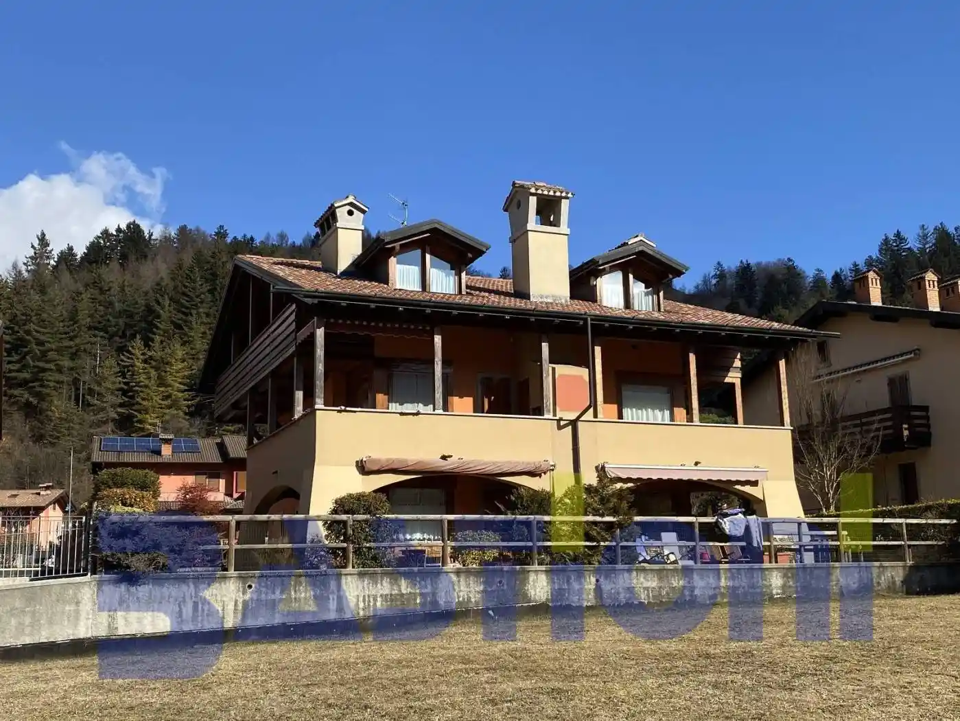 Appartamento in vendita a Onore