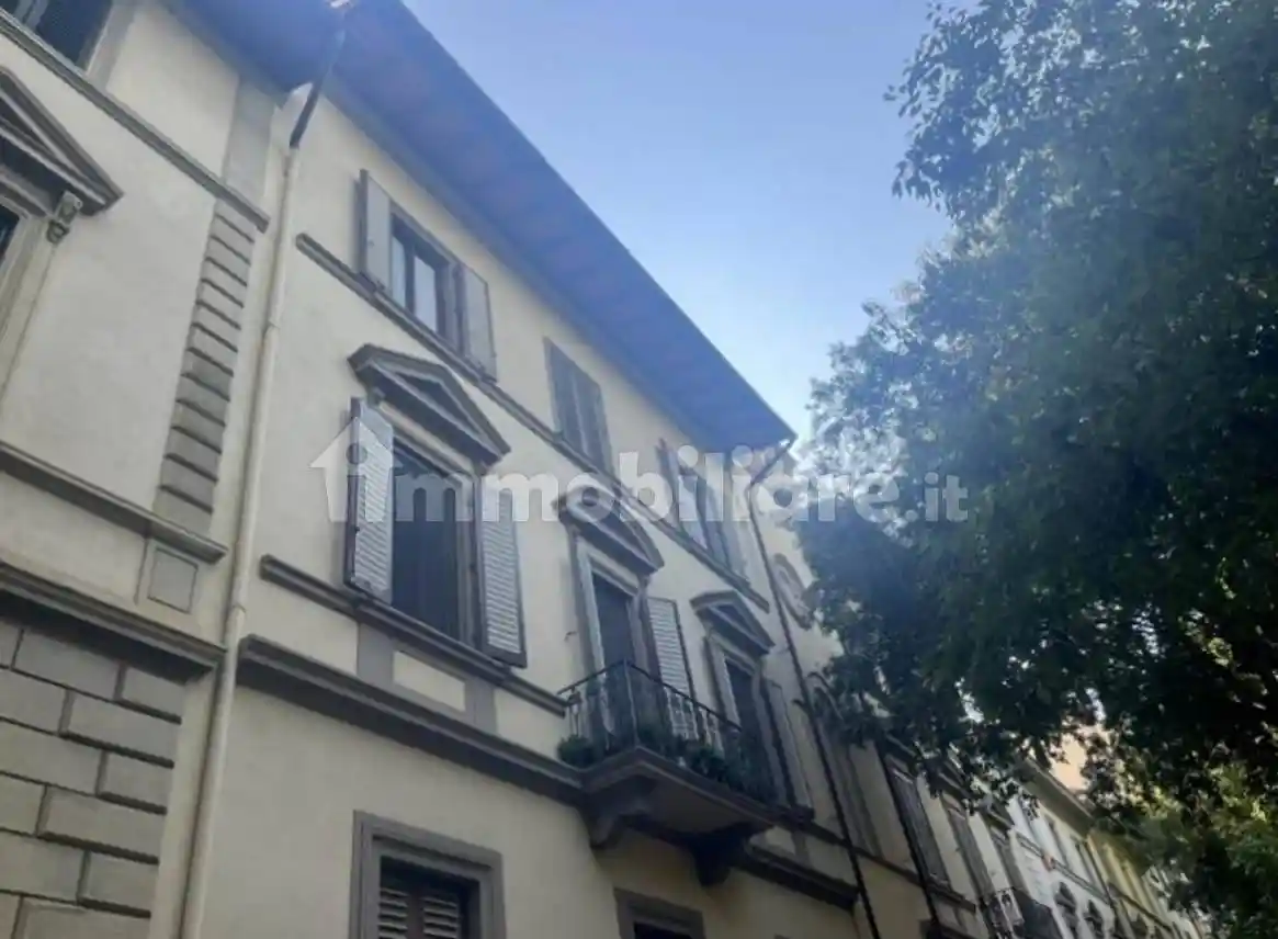 Appartamento in vendita a Firenze