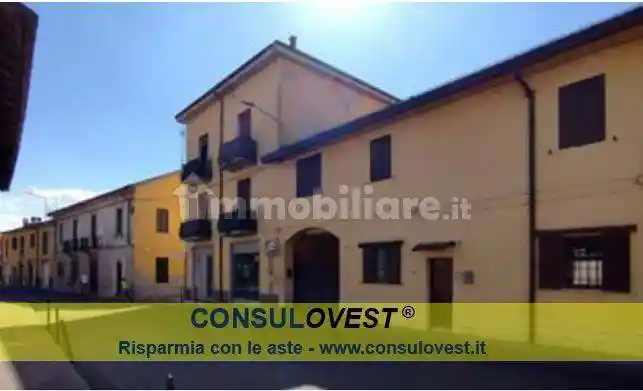 Appartamento in vendita a Bascapè