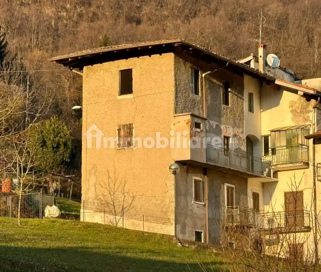 Casa indipendente in vendita a Zogno
