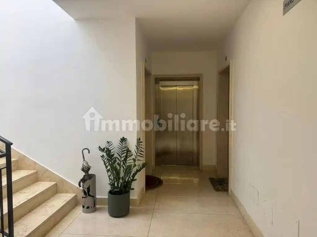 Appartamento in affitto a Napoli