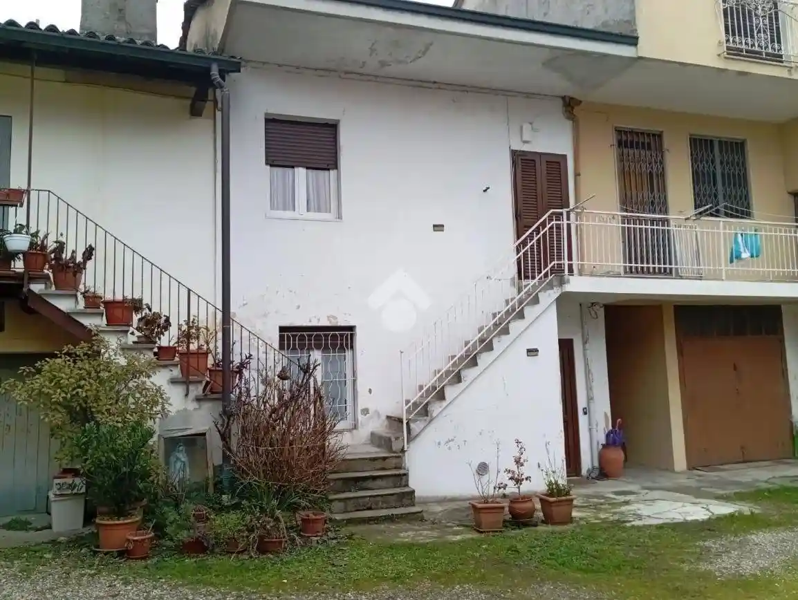 Rustico - Casale in vendita a Corbetta