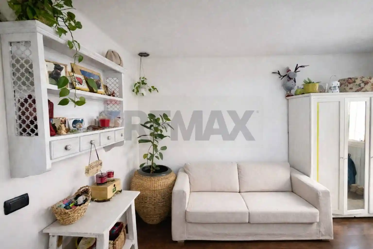 Appartamento in vendita a Vezzano Ligure