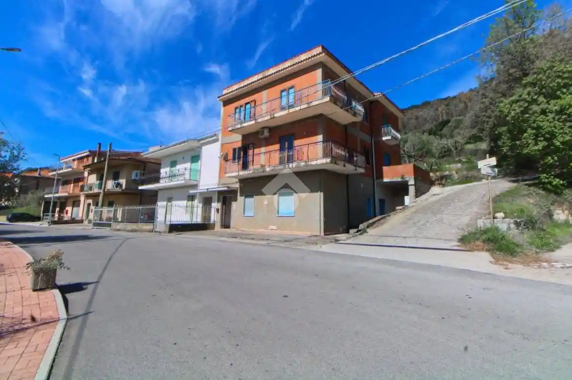 Appartamento in vendita a Centola