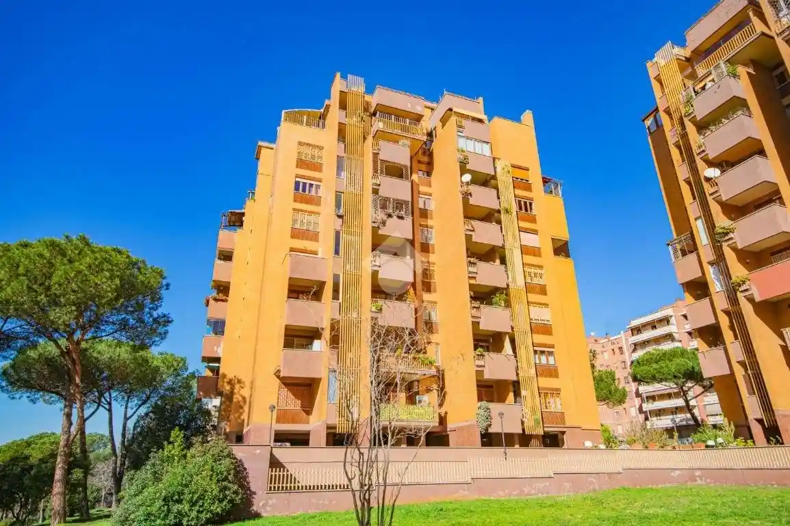 Appartamento in vendita a Roma