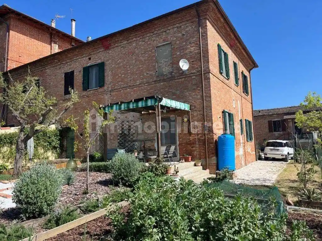 Villa in vendita a Castiglione del Lago