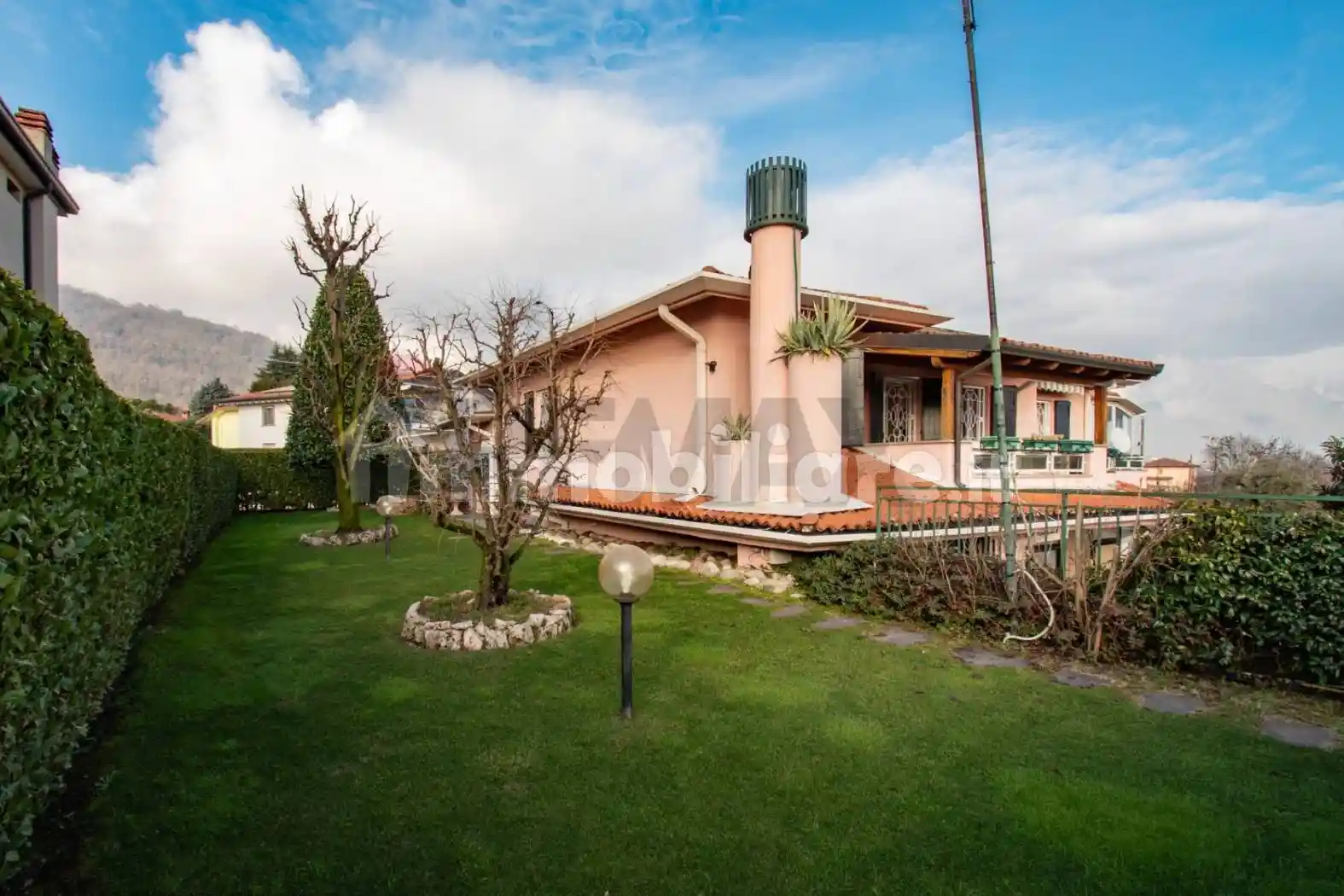 Villa in vendita a Castelli Calepio