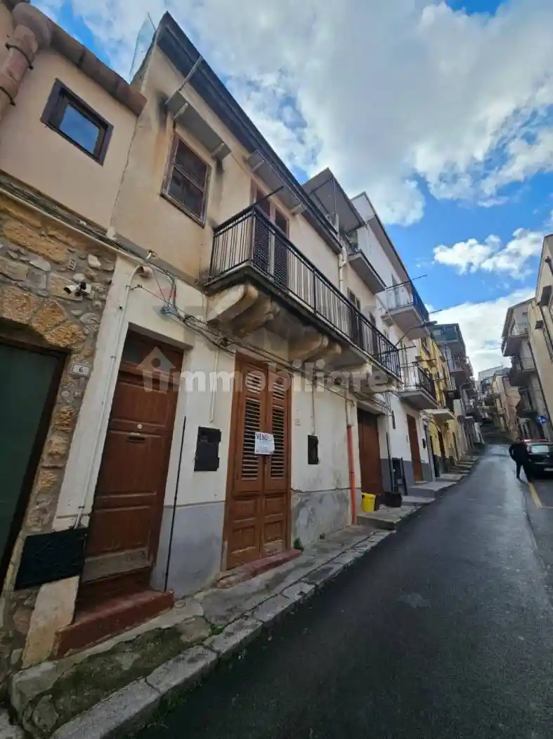 Casa indipendente in vendita a Trabia