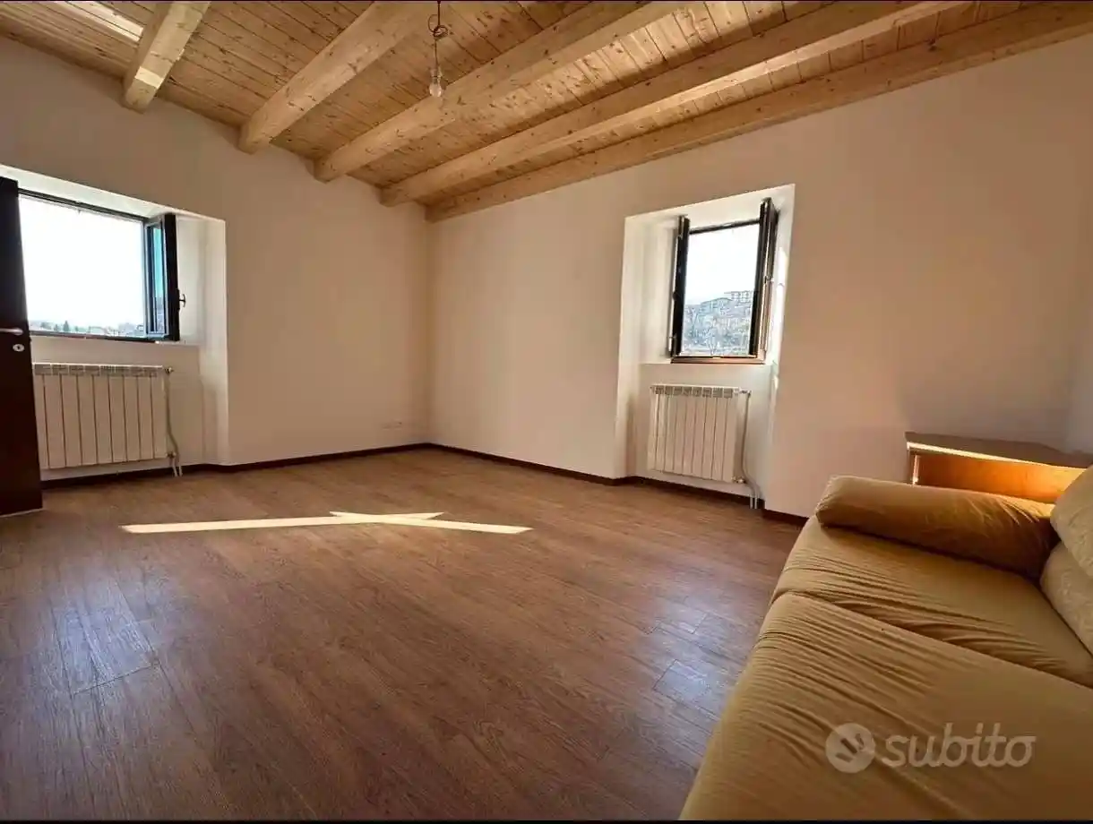 Rustico - Casale in vendita a Rota d'Imagna